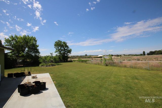 10750 W Fox Brush Dr, Boise, ID 83709