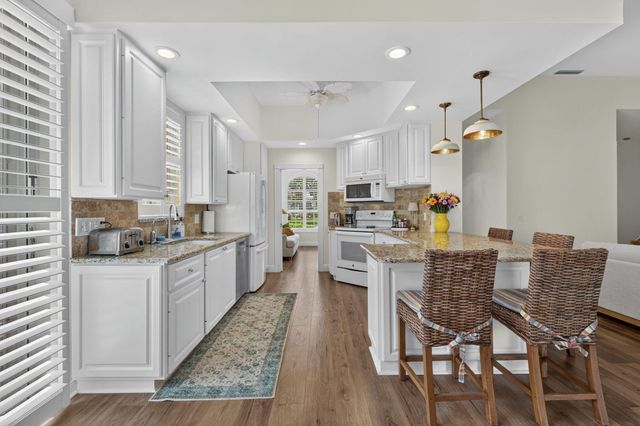 2596 Irma Lake Drive, West Palm Beach, FL 33411