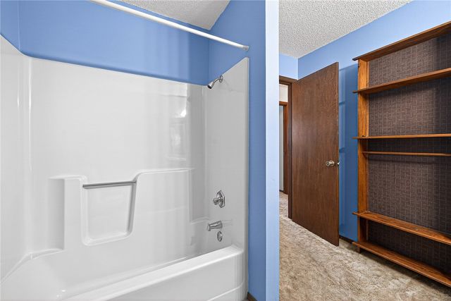 8272 Fairway Drive, Rogers, AR 72756