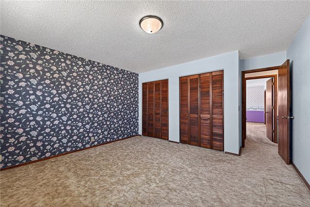 8272 Fairway Drive, Rogers, AR 72756