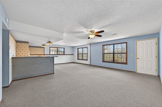 8272 Fairway Drive, Rogers, AR 72756