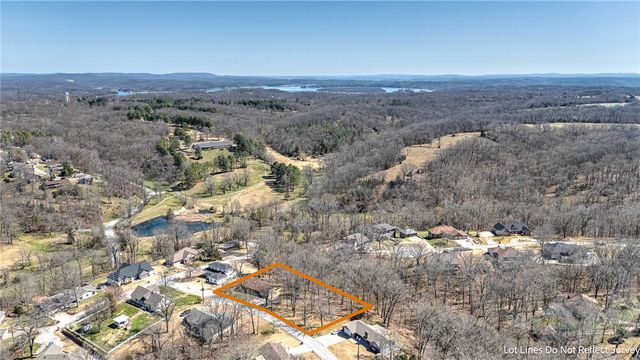 8272 Fairway Drive, Rogers, AR 72756