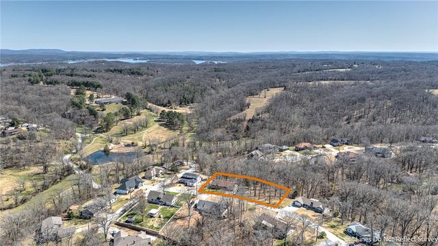 8272 Fairway Drive, Rogers, AR 72756