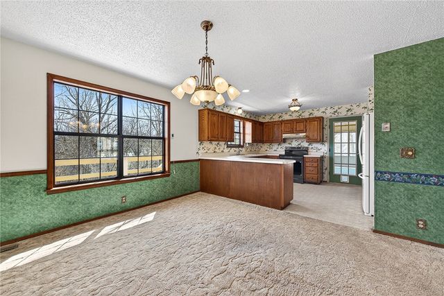 8272 Fairway Drive, Rogers, AR 72756