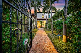 336 Australian Avenue E, Palm Beach, FL 33480