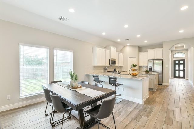 19827 Bronze Spur Court, Tomball, TX 77377