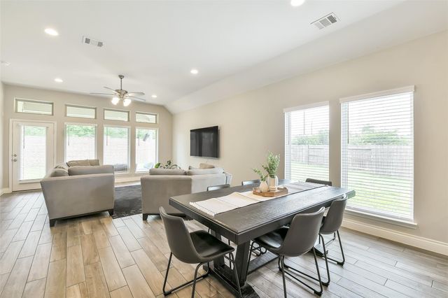 19827 Bronze Spur Court, Tomball, TX 77377