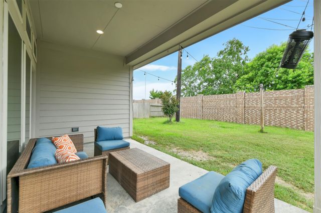 19827 Bronze Spur Court, Tomball, TX 77377