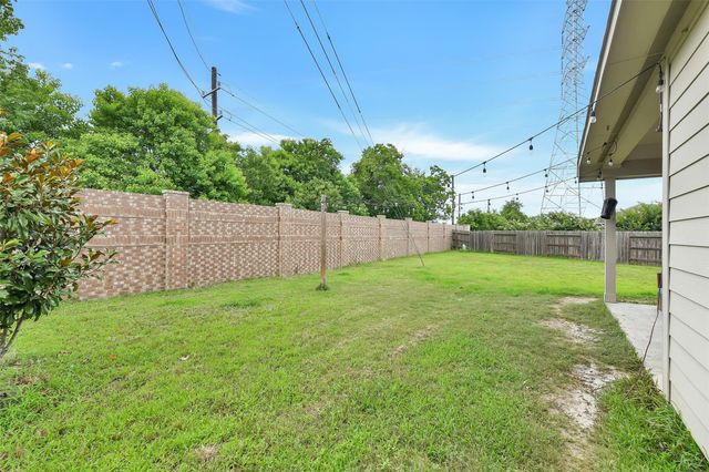 19827 Bronze Spur Court, Tomball, TX 77377