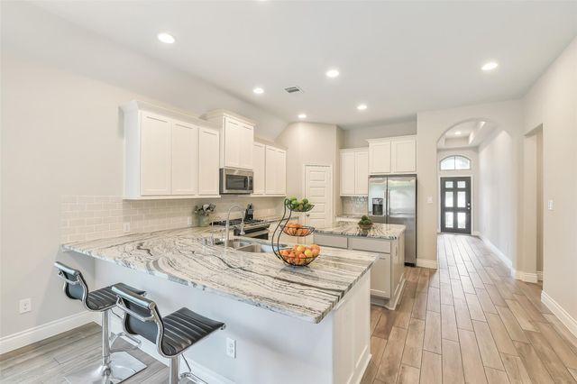 19827 Bronze Spur Court, Tomball, TX 77377