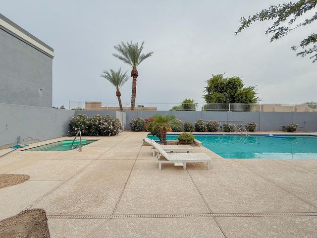 1851 W Vermont Avenue, Phoenix, AZ 85015
