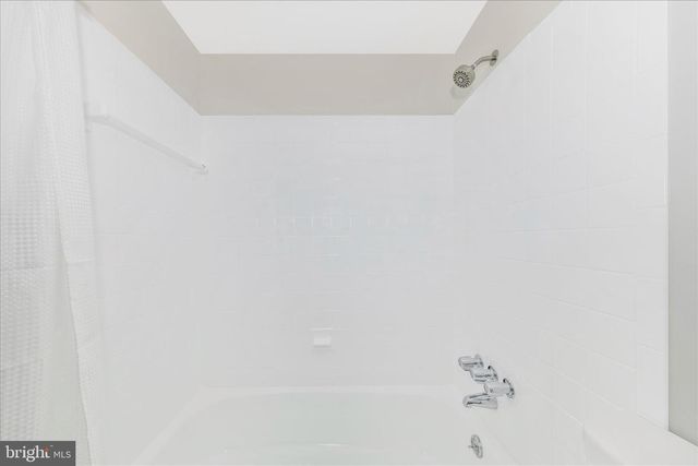 10400 APPLE RIDGE RD, Gaithersburg, MD 20886