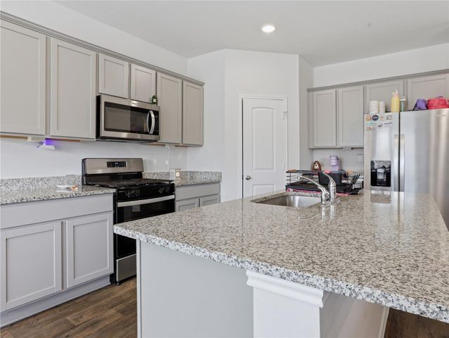 185 Gerasa DR, Uhland, TX 78640