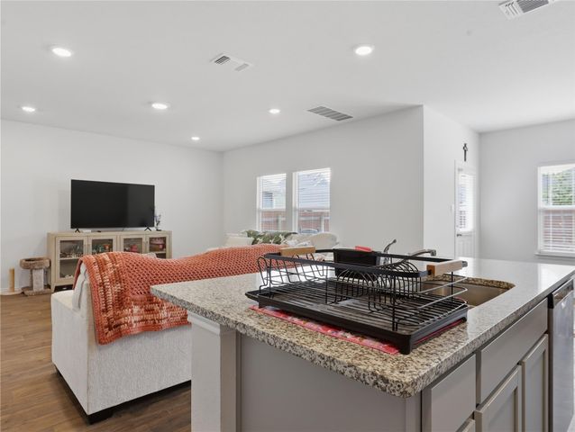 185 Gerasa DR, Uhland, TX 78640