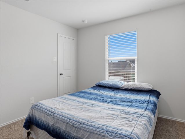 185 Gerasa DR, Uhland, TX 78640