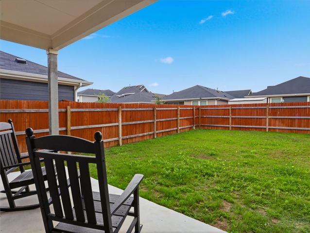 185 Gerasa DR, Uhland, TX 78640