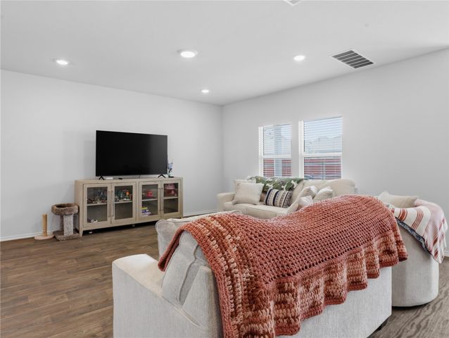 185 Gerasa DR, Uhland, TX 78640