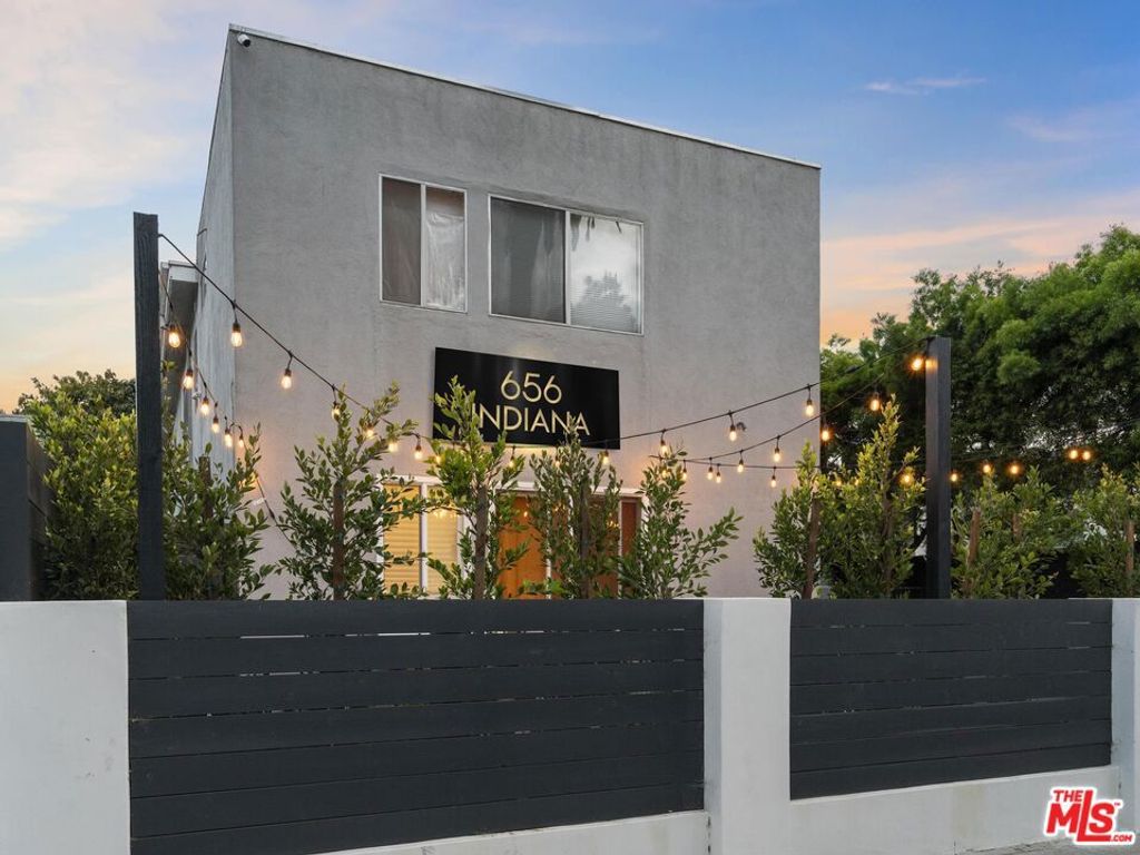 656 Indiana Avenue 2, Venice, CA 90291