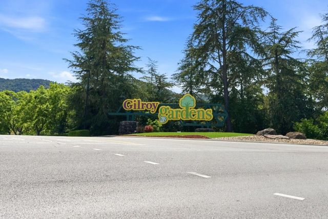 2631 Club Drive, Gilroy, CA 95020