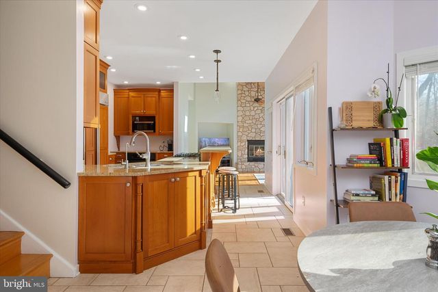 1623 WYATTS RDG, Crownsville, MD 21032