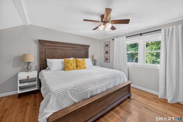 25 Windmill Hill Road, Branford, CT 06405