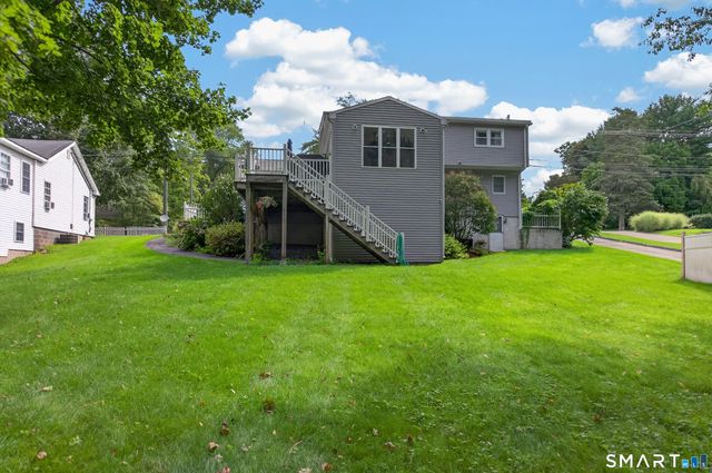 25 Windmill Hill Road, Branford, CT 06405