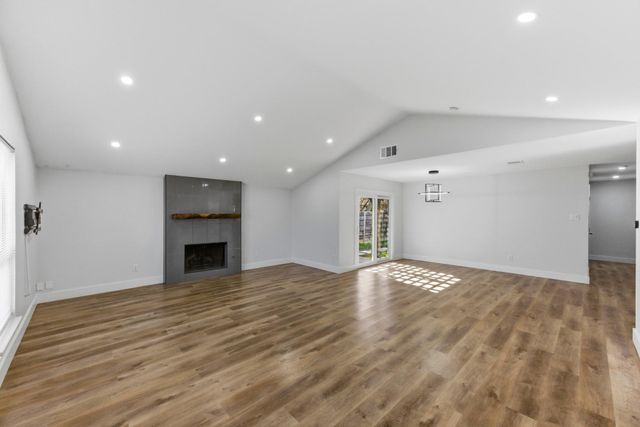 3817 Leafield DR, Austin, TX 78749