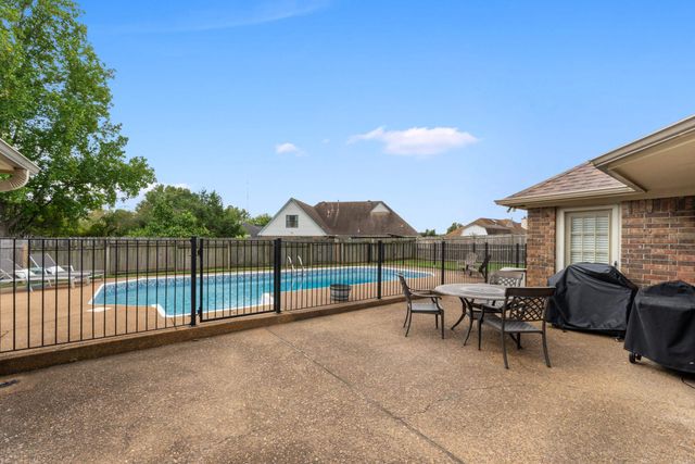 7471 OLIVIA HILL DR, Bartlett, TN 38133
