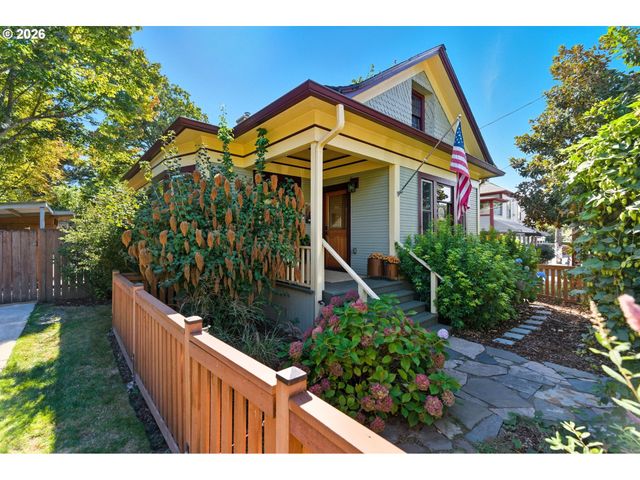 2624 Se CLINTON St, Portland, OR 97202