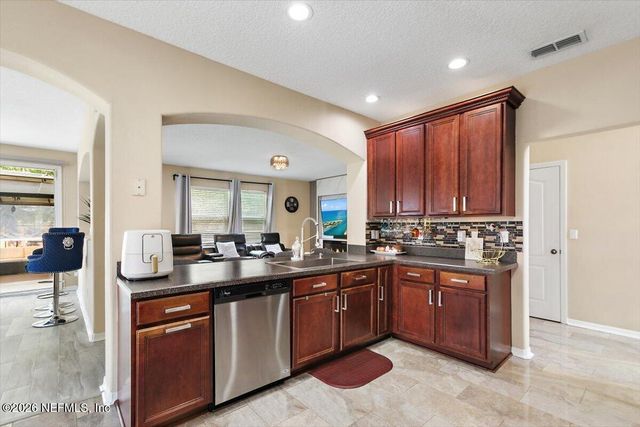 3604 WHISPER CREEK Boulevard, Middleburg, FL 32068