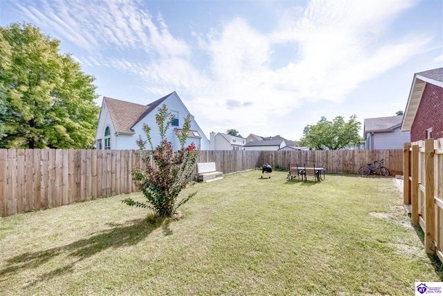 10408 Vantage Road, Jeffersontown, KY 40299