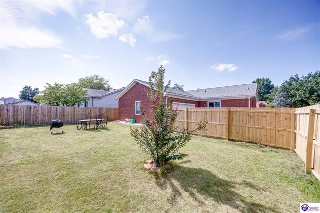 10408 Vantage Road, Jeffersontown, KY 40299