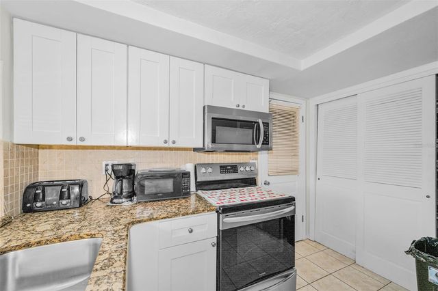 3520 OVERLAND DRIVE, Holiday, FL 34691