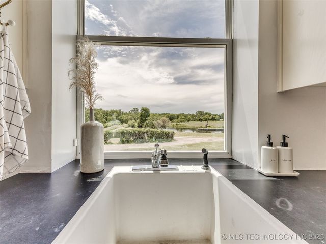 397960 W 4000 Road, Skiatook, OK 74070