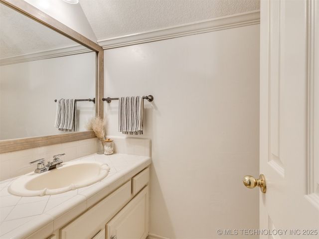 397960 W 4000 Road, Skiatook, OK 74070