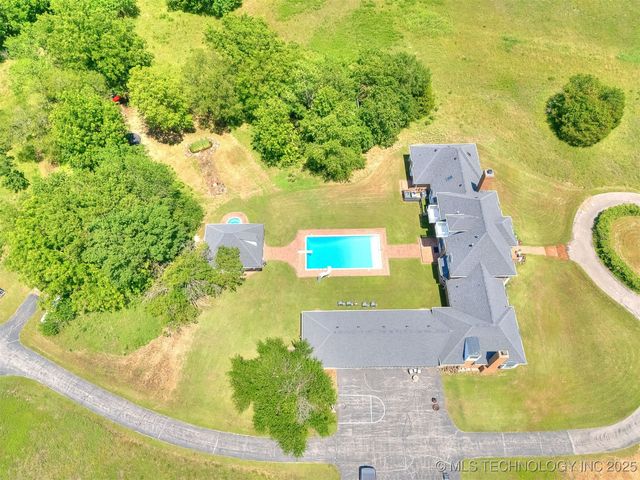 397960 W 4000 Road, Skiatook, OK 74070