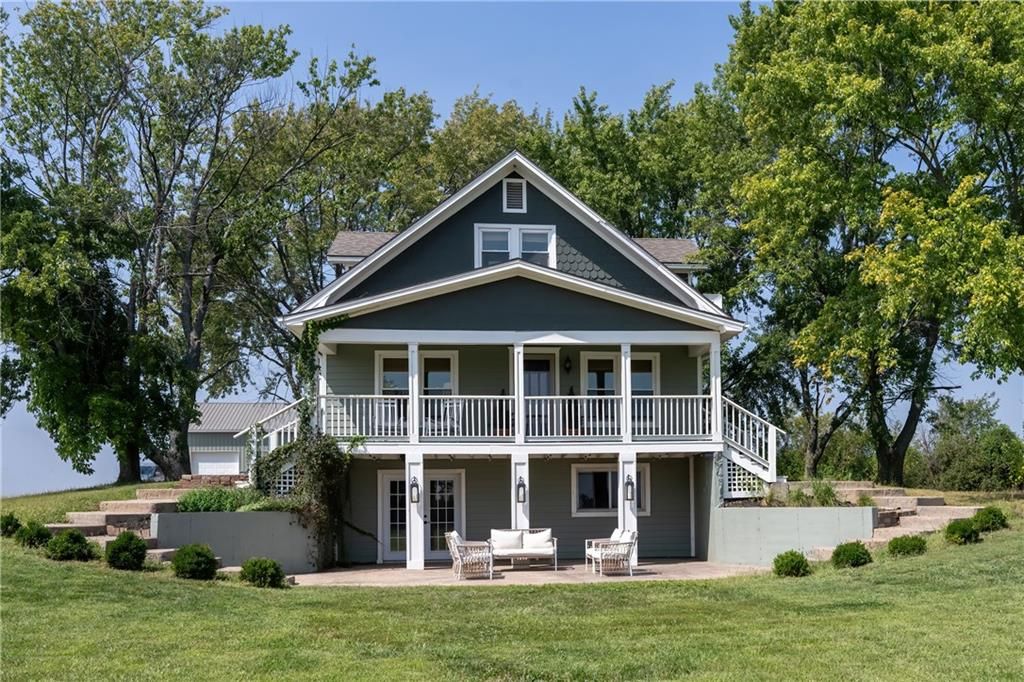 27500 Lookout Road, Paola, KS 66071