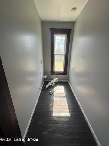 321 N 35th St, Louisville, KY 40212