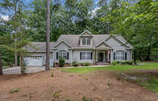 6086 Dunes Drive, Sanford, NC 27332