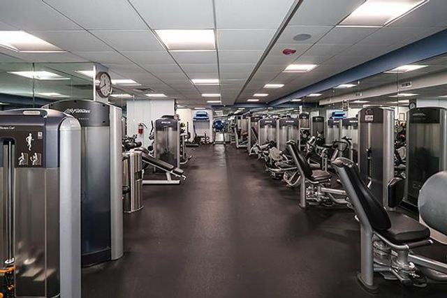 2 Bay Club Drive 1Z3, Bayside, NY 11360
