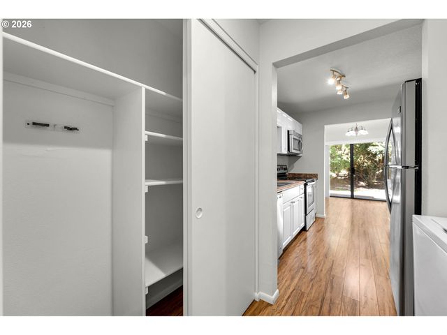 4421 Ne PLAINS Way 67, Vancouver, WA 98662