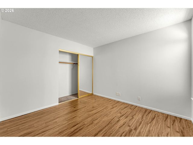 4421 Ne PLAINS Way 67, Vancouver, WA 98662
