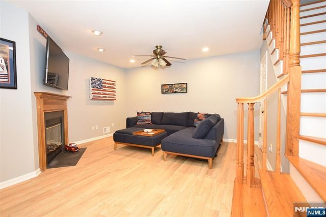 206 Cambridge Drive, Ramsey, NJ 07446