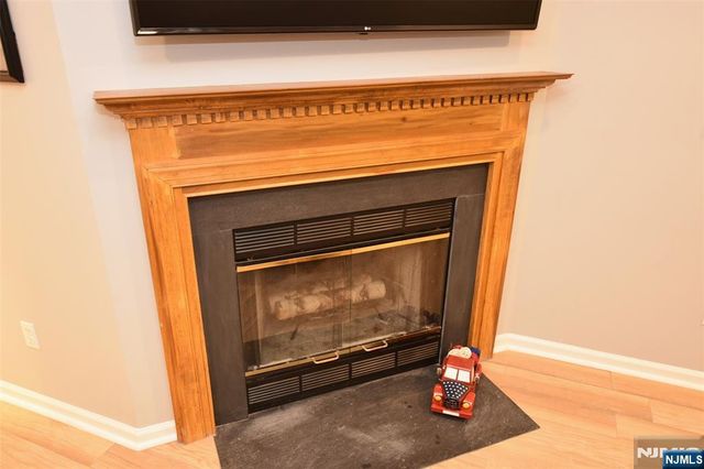 206 Cambridge Drive, Ramsey, NJ 07446