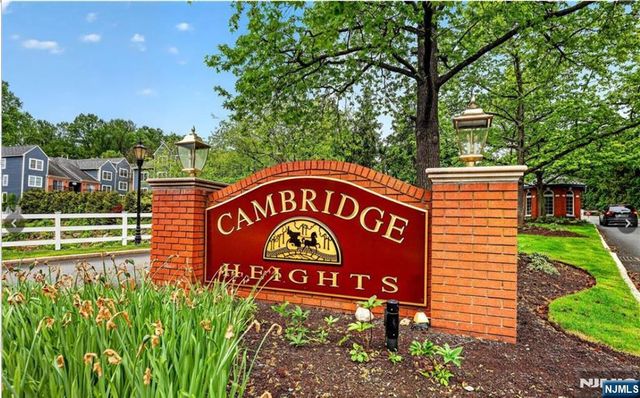 206 Cambridge Drive, Ramsey, NJ 07446