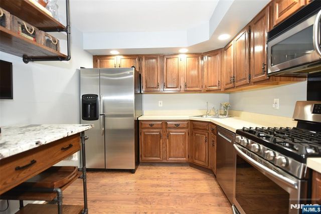 206 Cambridge Drive, Ramsey, NJ 07446
