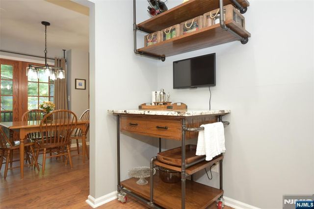 206 Cambridge Drive, Ramsey, NJ 07446