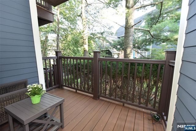 206 Cambridge Drive, Ramsey, NJ 07446