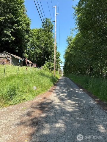 1020 S Valley Street, Port Angeles, WA 98362