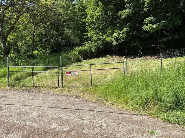 1020 S Valley Street, Port Angeles, WA 98362